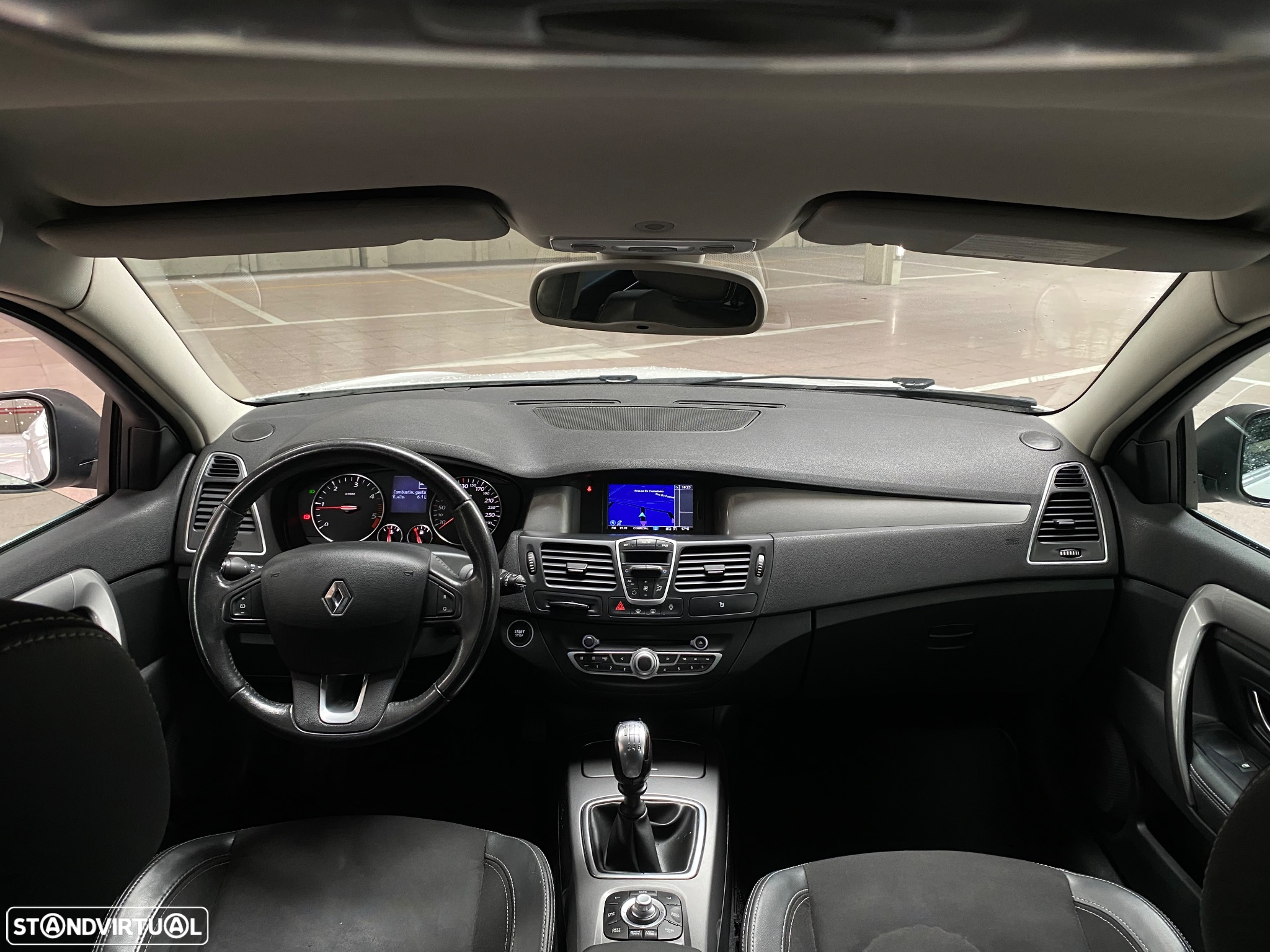 Renault Laguna Break 1.5 dCi SE Black Line - 12