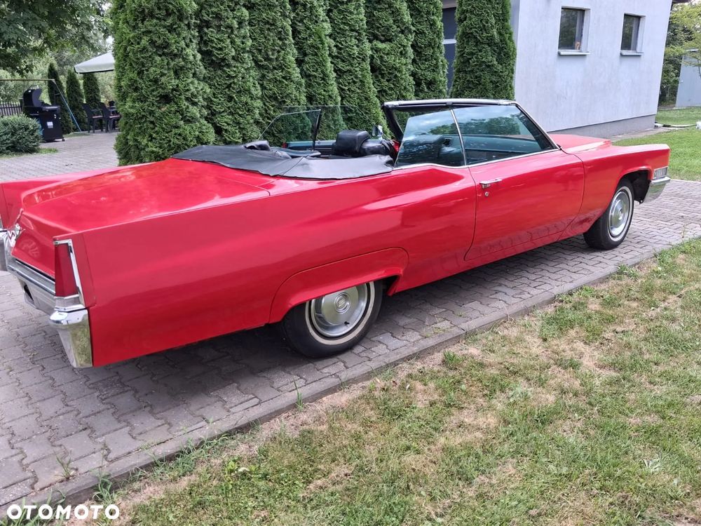 Cadillac Deville - 3