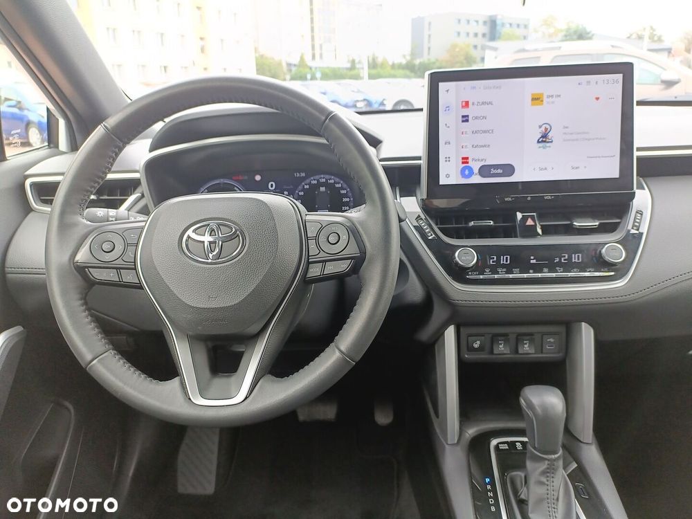 Toyota Corolla Cross - 15