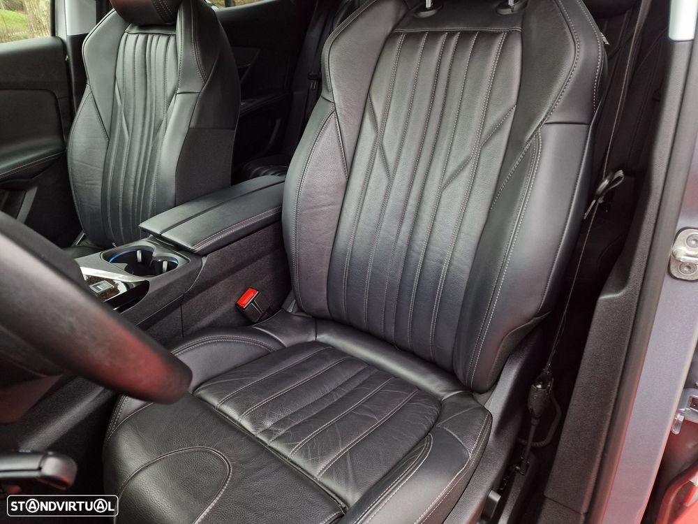 Peugeot 3008 1.2 PureTech Allure Pack EAT8 - 12