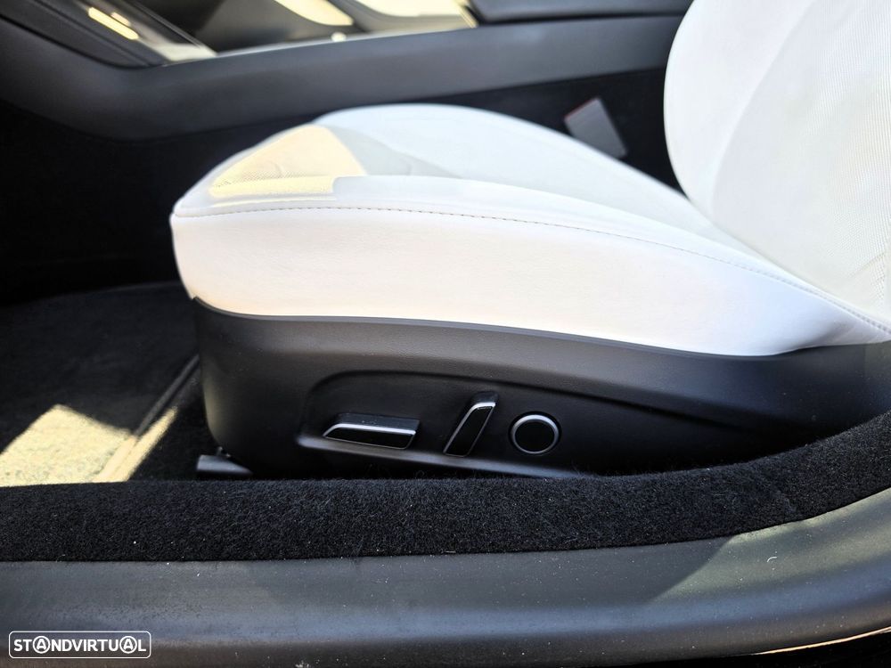 Tesla Model 3 Standard Range Plus RWD - 14