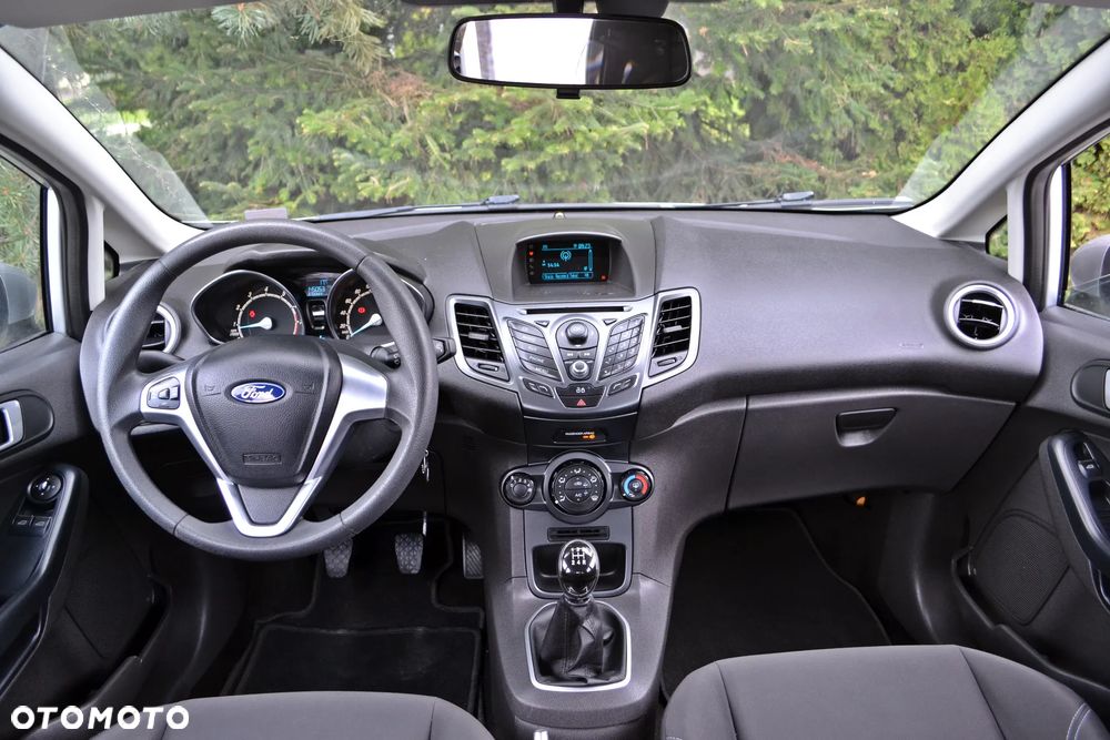 Ford Fiesta - 16
