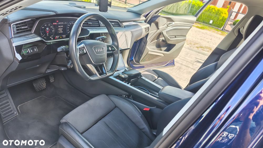 Audi e-tron 55 Quattro S Line - 8