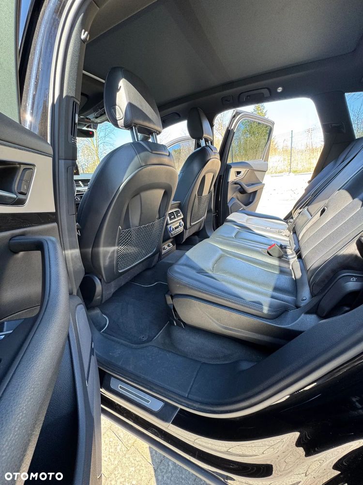 Audi Q7 - 9