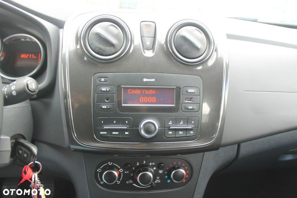 Dacia Sandero - 16