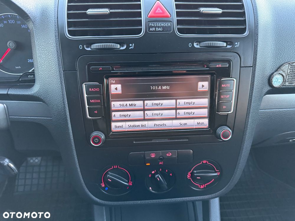 Volkswagen Golf 1.9 TDI United - 6