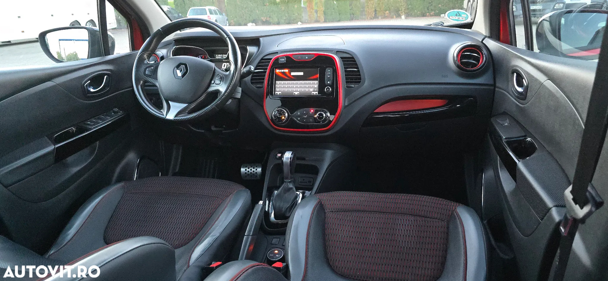 Renault Captur TCe 120 EDC Helly Hansen - 13
