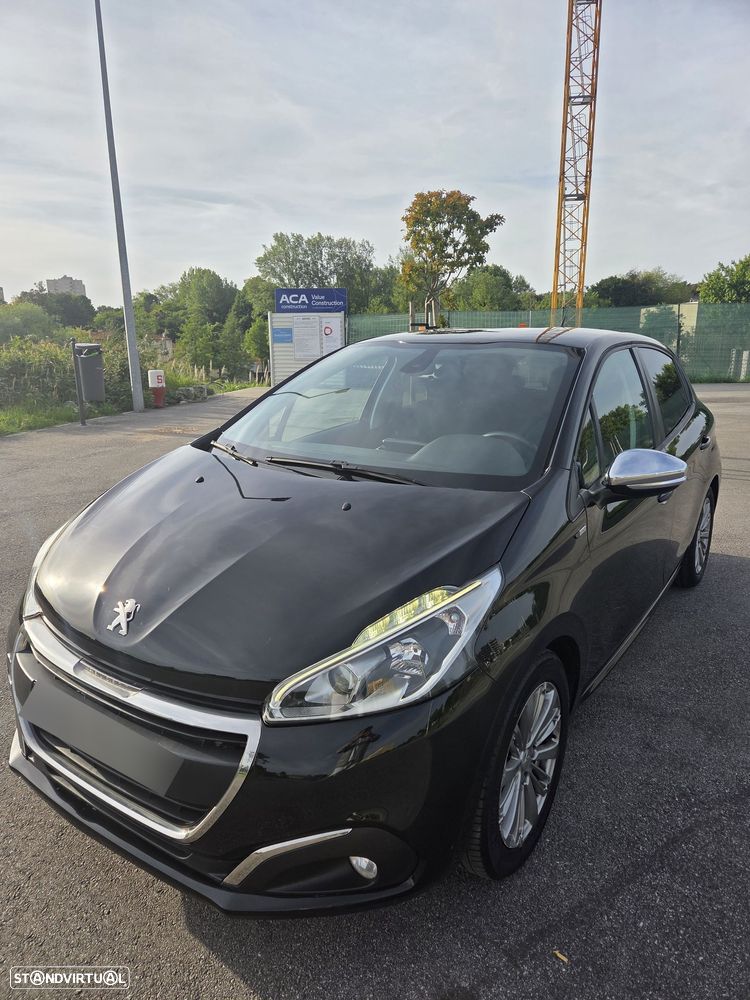 Peugeot 208 1.2 PureTech Style - 4