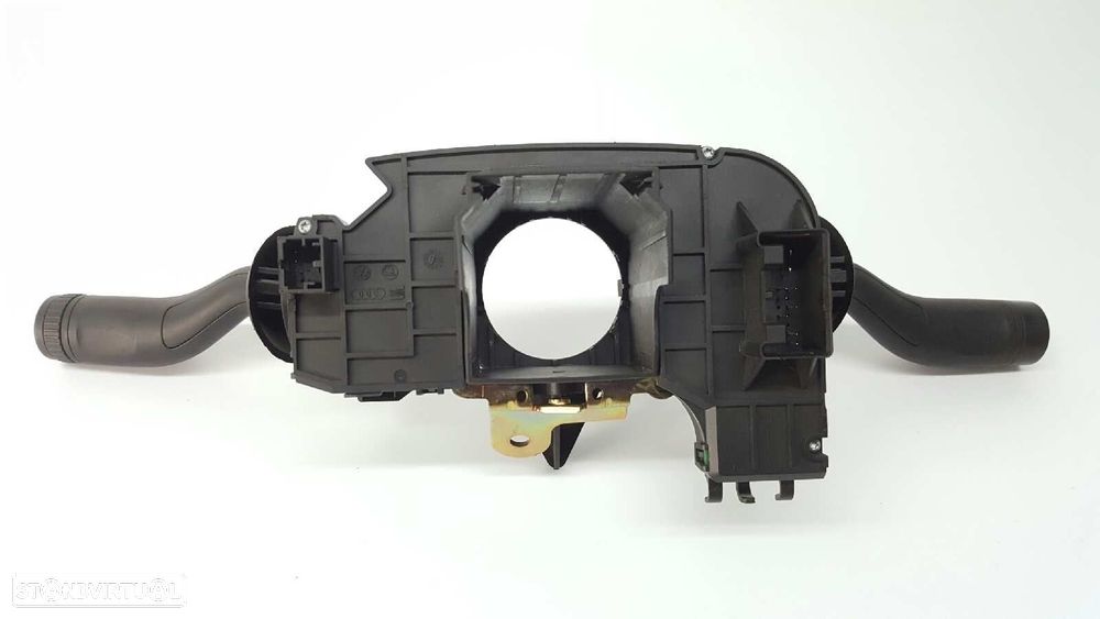 BLOCO DE CONTROLE MULTIFUNÇÕES VOLKSWAGEN TOUAREG (7LA) TDI V10 - 10