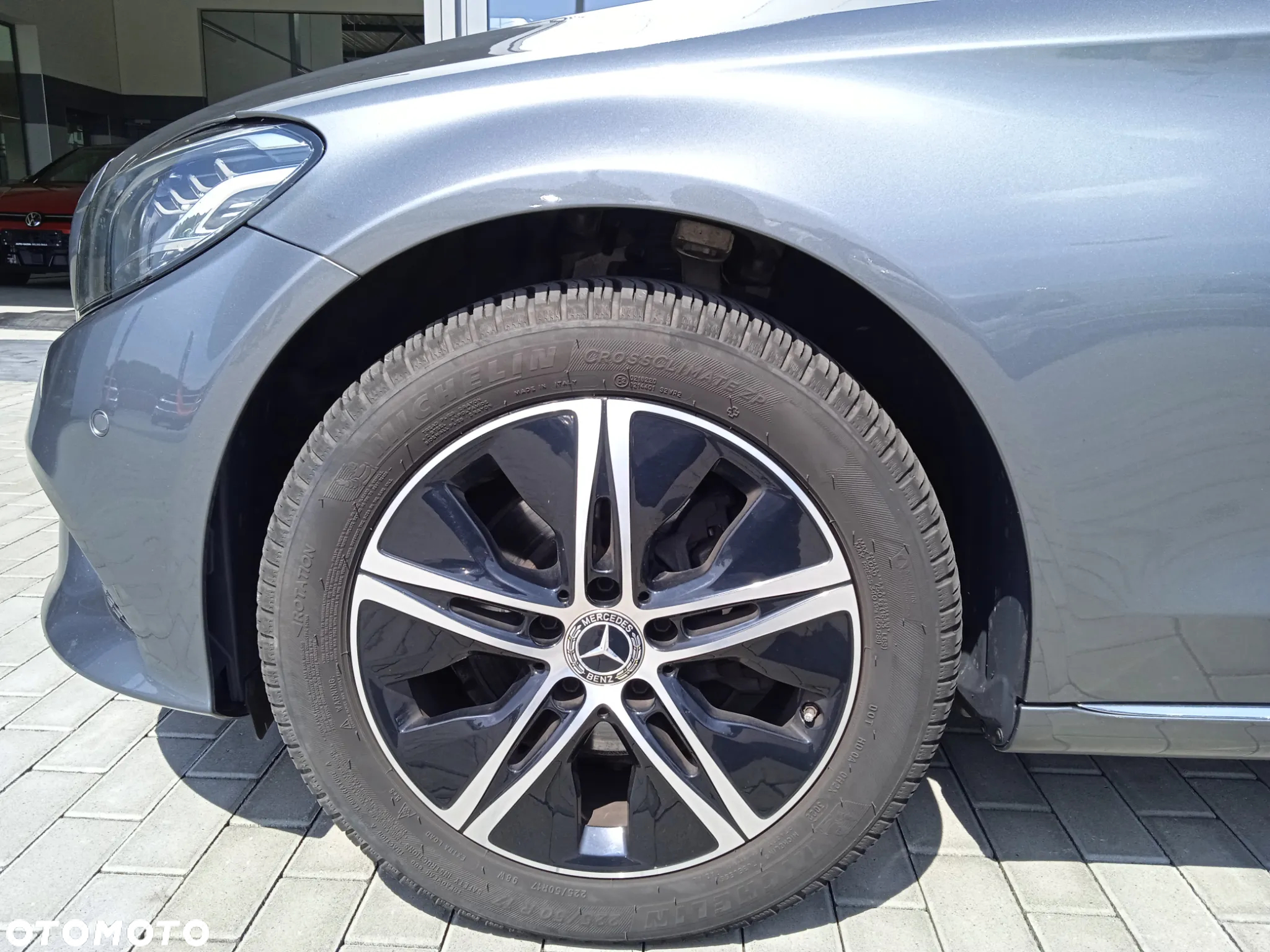 Mercedes-Benz Klasa C 220 d 4MATIC 9G-TRONIC - 24