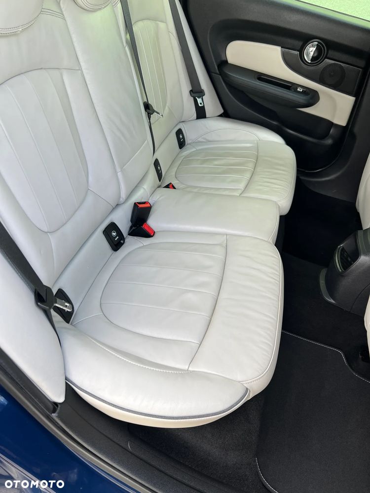 MINI Clubman - 13