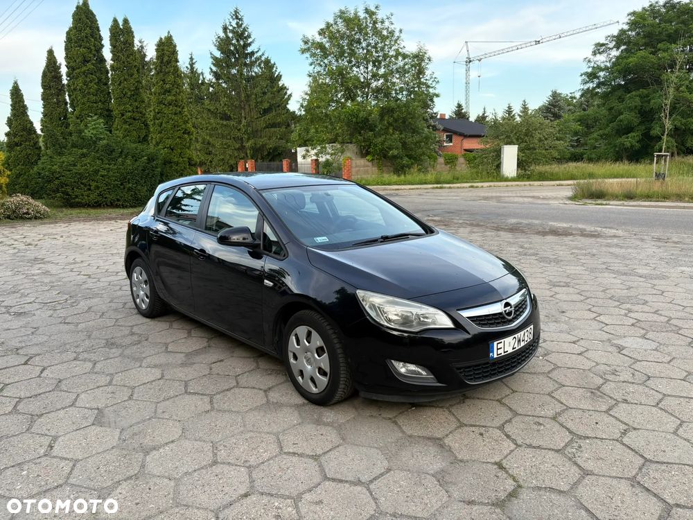 Opel Astra 1.7 CDTI Essentia - 1