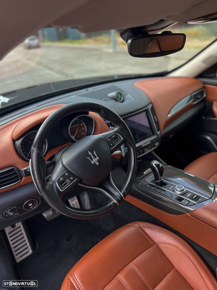Maserati Levante S Q4 - 7