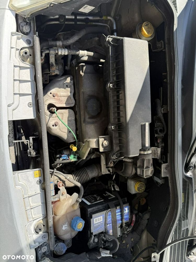 Fiat Qubo - 19