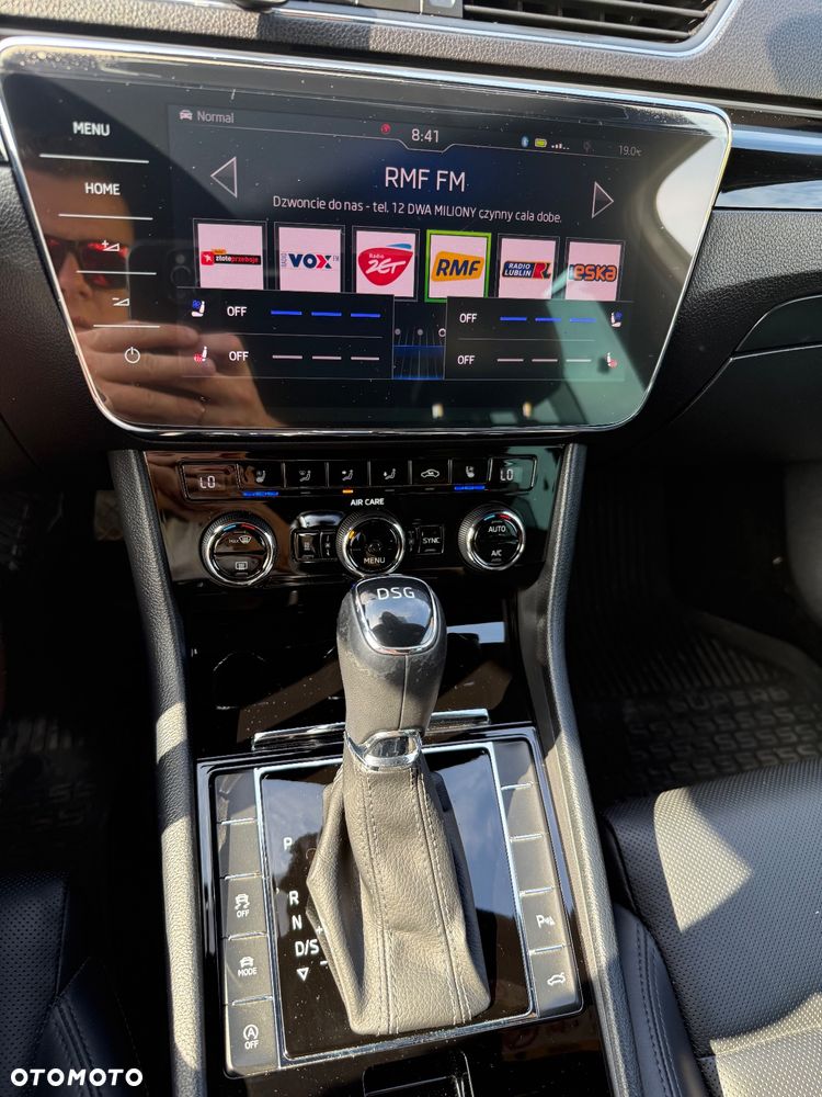 Skoda Superb 2.0 TDI L&K DSG - 14