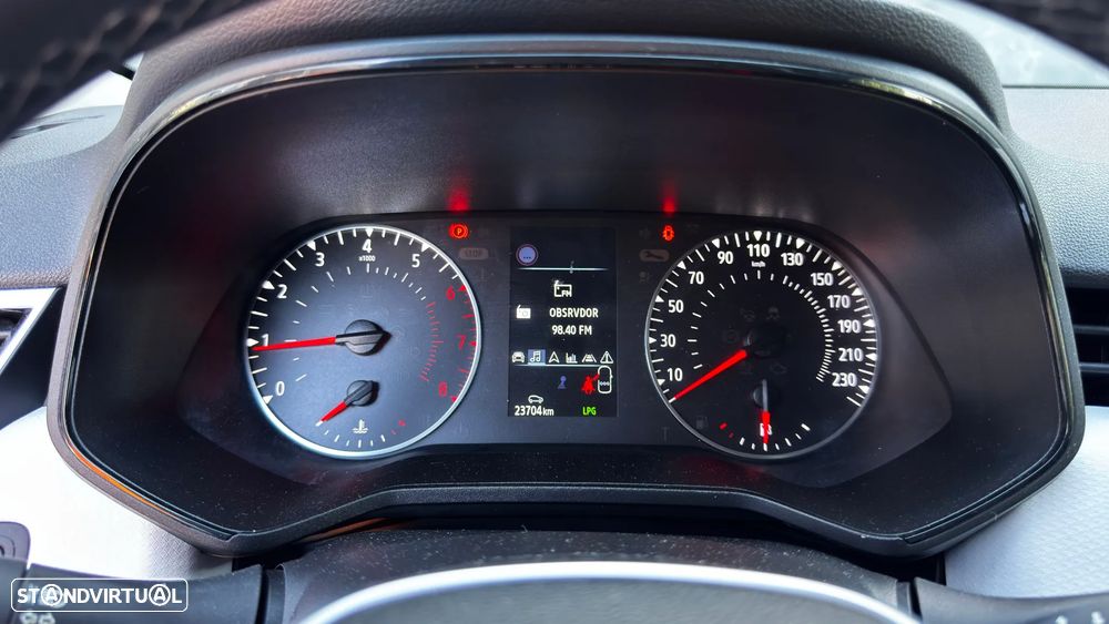 Renault Clio 1.0 TCe Evolution Bi-Fuel - 17