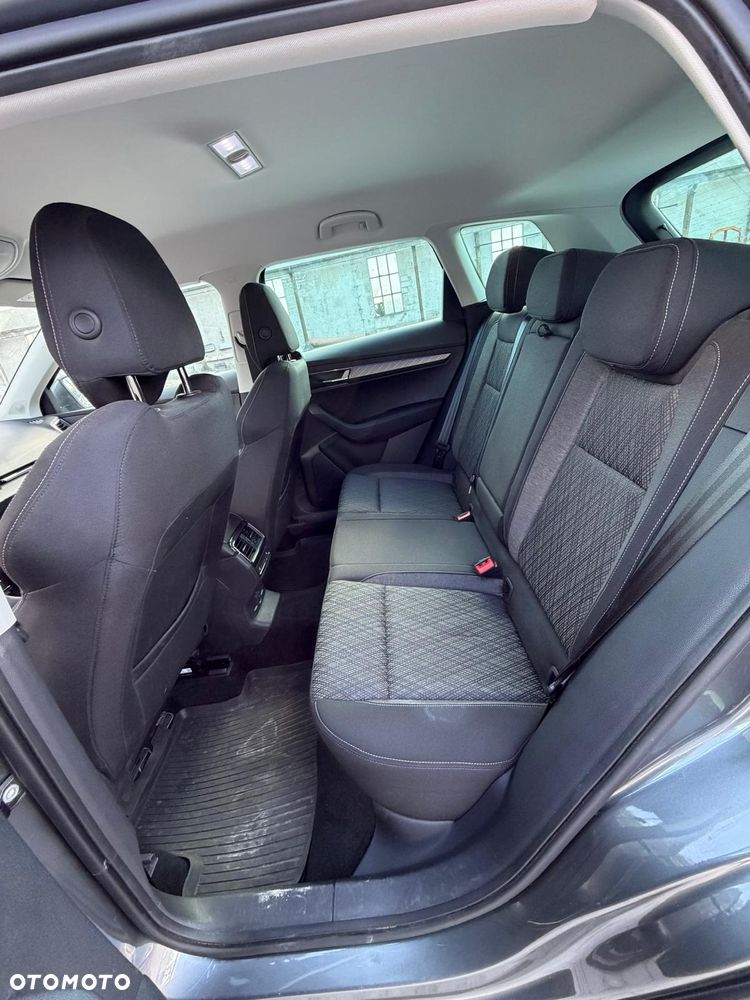 Skoda Karoq 2.0 TDI SCR 4x4 Style DSG - 8