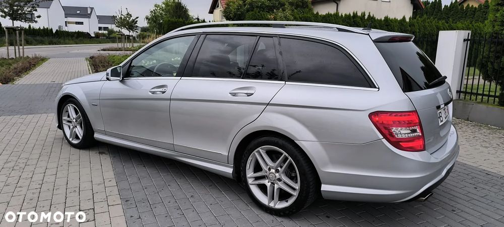 Mercedes-Benz Klasa C 220 CDI DPF Automatik Avantgarde - 15