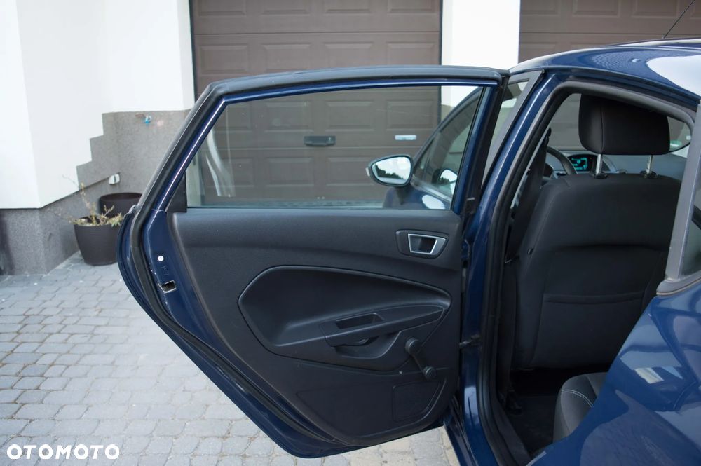 Ford Fiesta 1.25 SYNC Edition - 27