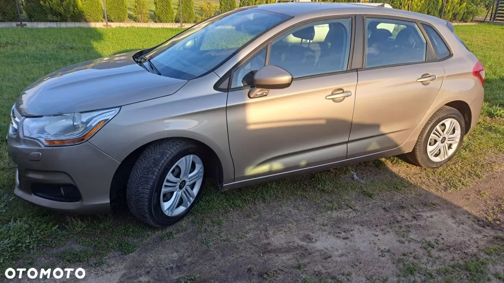 Citroën C4 HDi 90 Attraction - 6