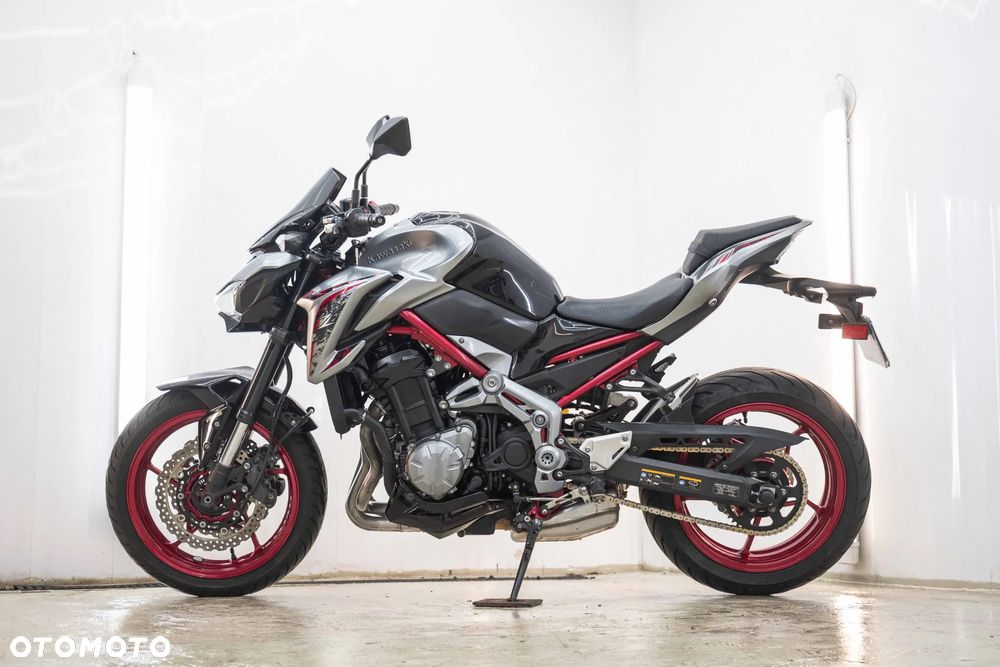 Kawasaki Z 900 - 9