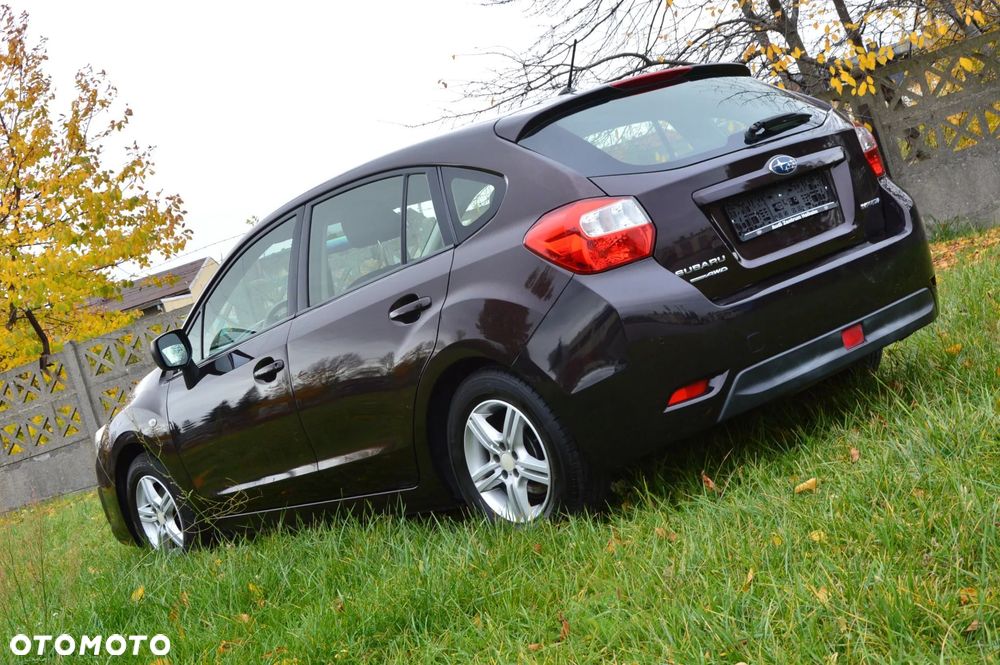 Subaru Impreza 1.6i Lineartronic Comfort - 18