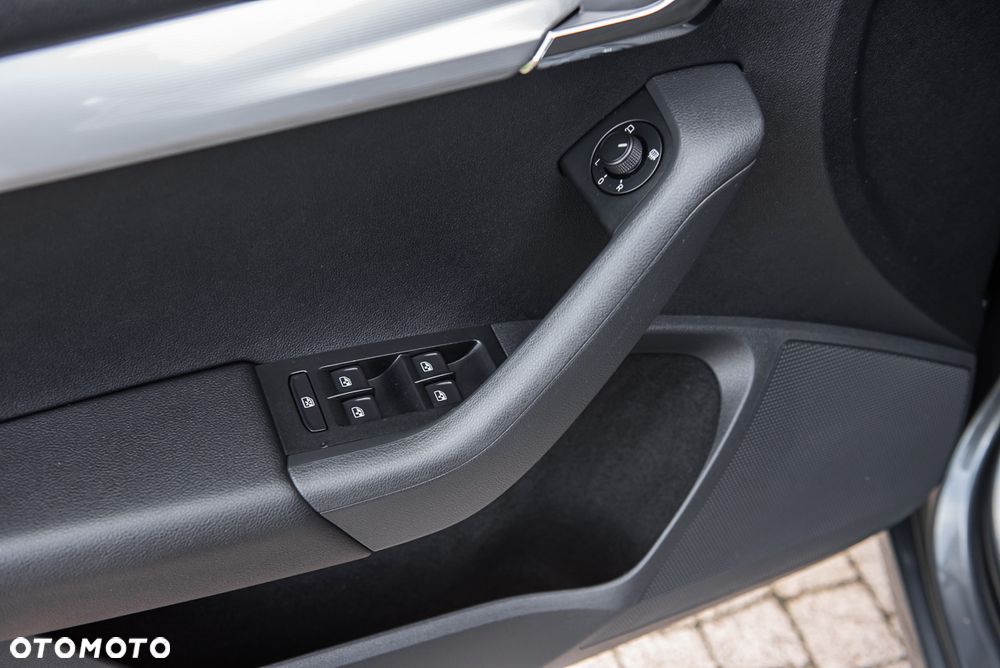 Skoda Octavia 2.0 TDI SCR 4x4 Style DSG - 19