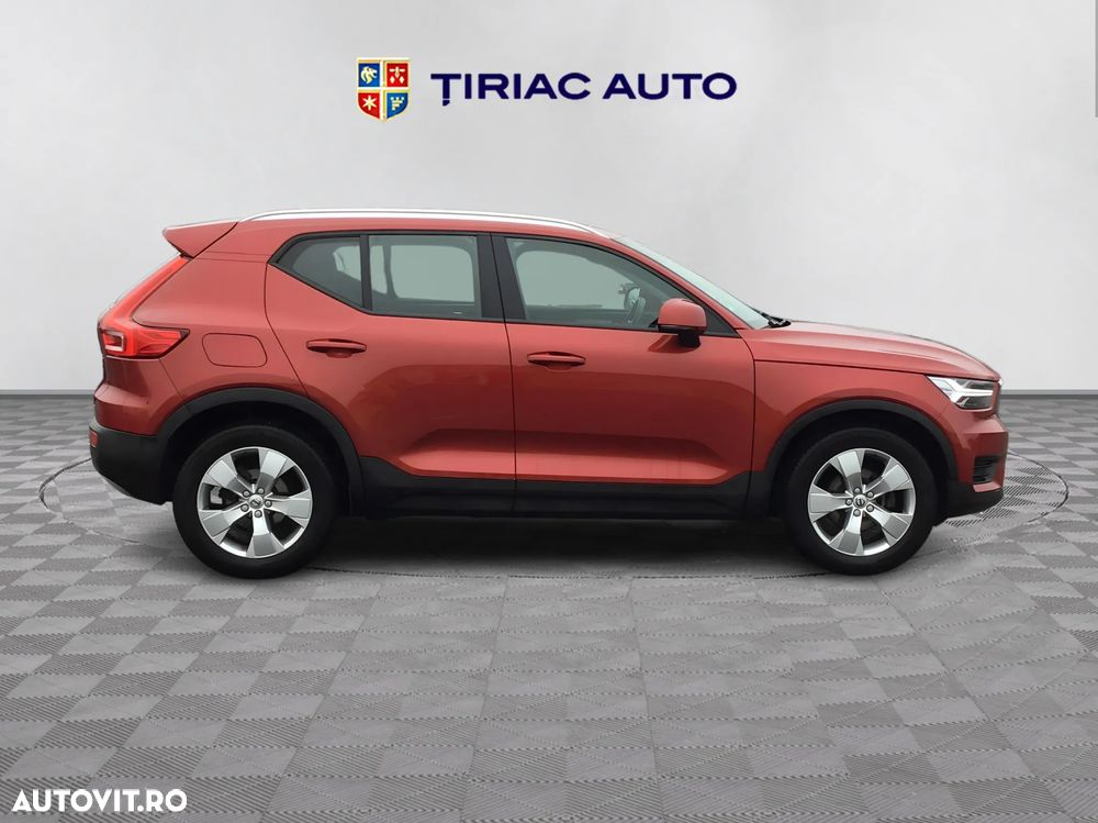 Volvo XC 40 T3 Geartronic Momentum - 6