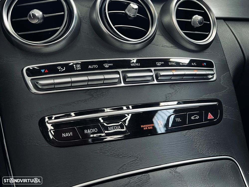 Mercedes-Benz C 220 d Cabrio AMG Line Aut. - 34