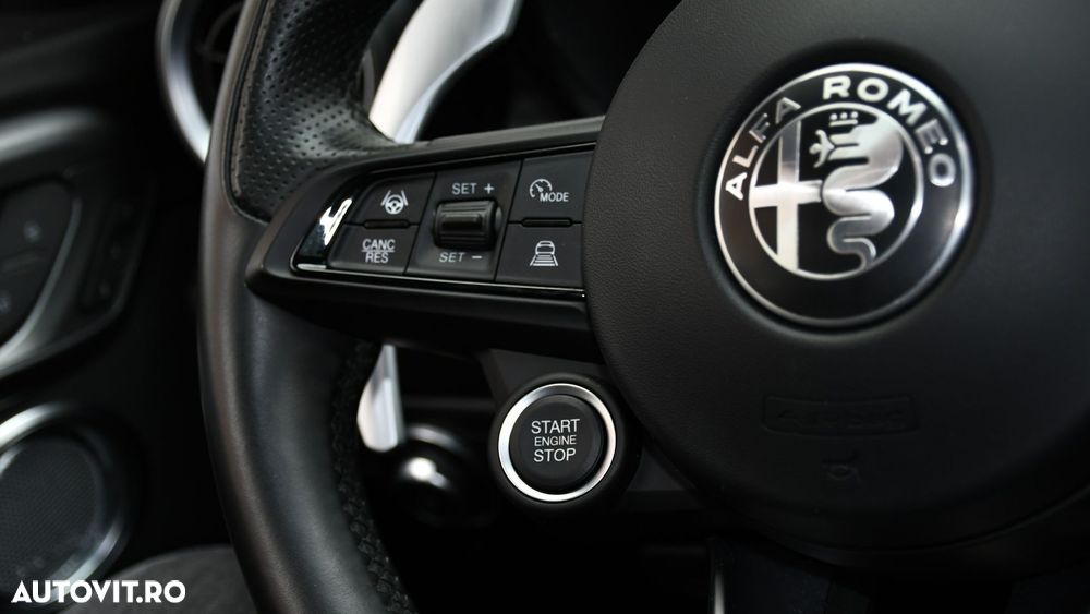 Alfa Romeo Tonale 1.5 VGT Hybrid Veloce - 31