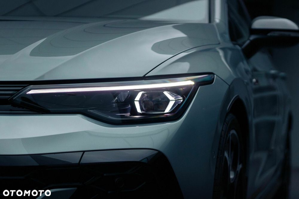 Volkswagen Golf - 15