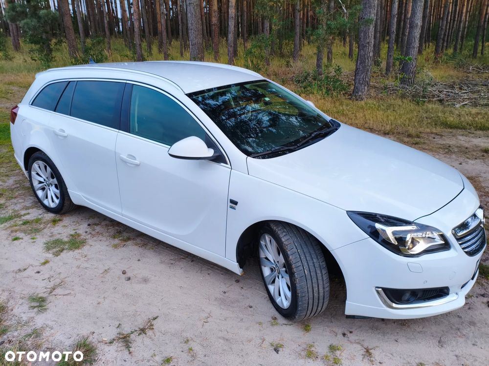 Opel Insignia 2.0 CDTI - 11