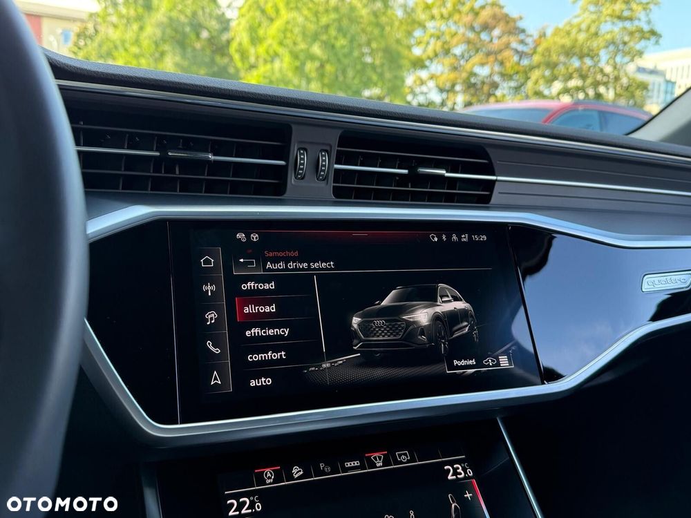 Audi A6 Allroad - 25