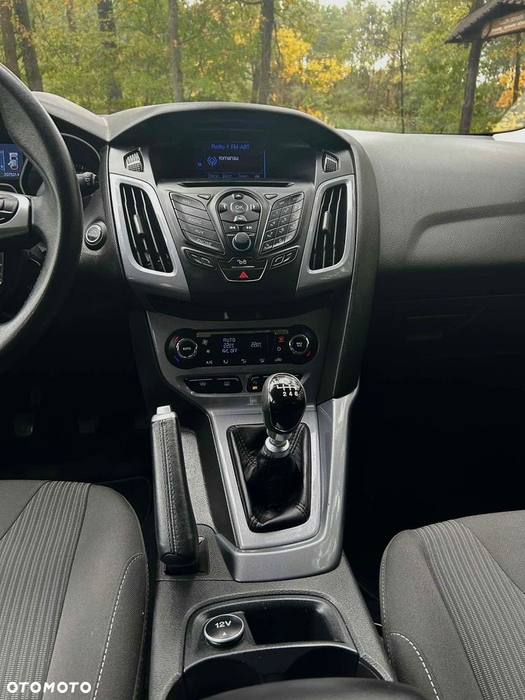 Ford Focus 1.6 EcoBoost Start-Stopp-System Titanium - 9