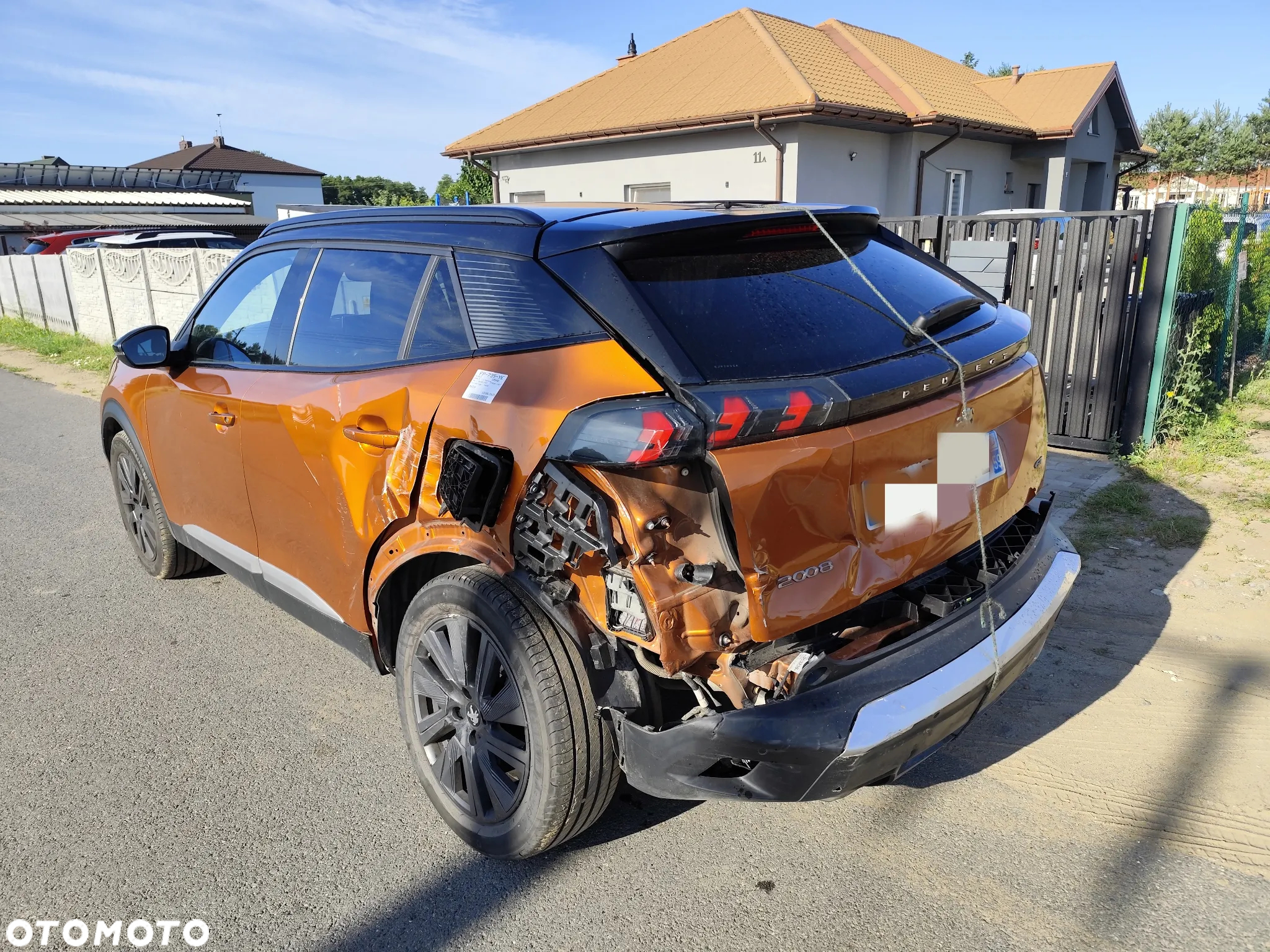 Peugeot 2008 PureTech 155 EAT8 GT Pack - 8