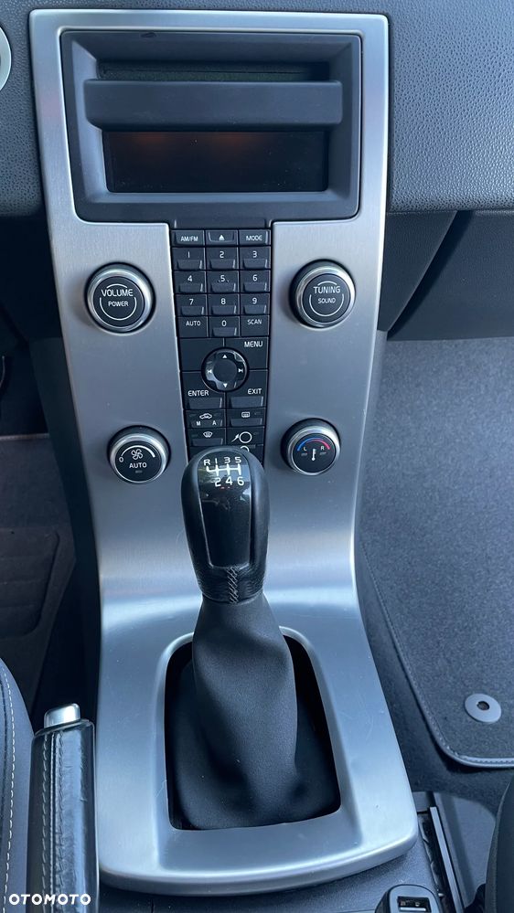 Volvo V50 - 20
