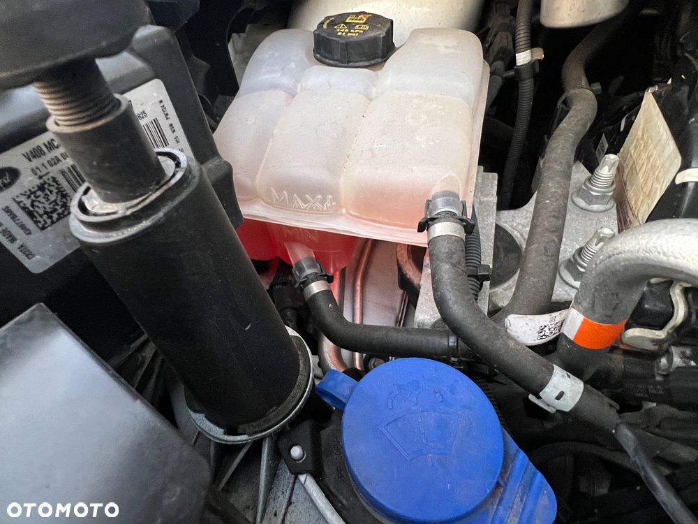 Ford Transit Connect - 26