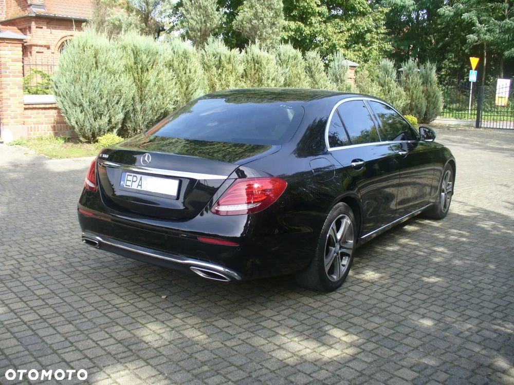Mercedes-Benz Klasa E 300 9G-TRONIC Avantgarde - 7