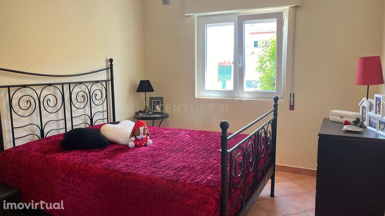 Andar de Moradia T3 em Quinta do Conde, Sesimbra - Grande imagem: 5/18