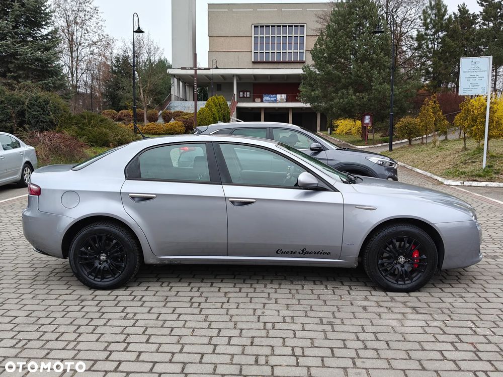Alfa Romeo 159 1.9 JTDM 8V DPF - 5