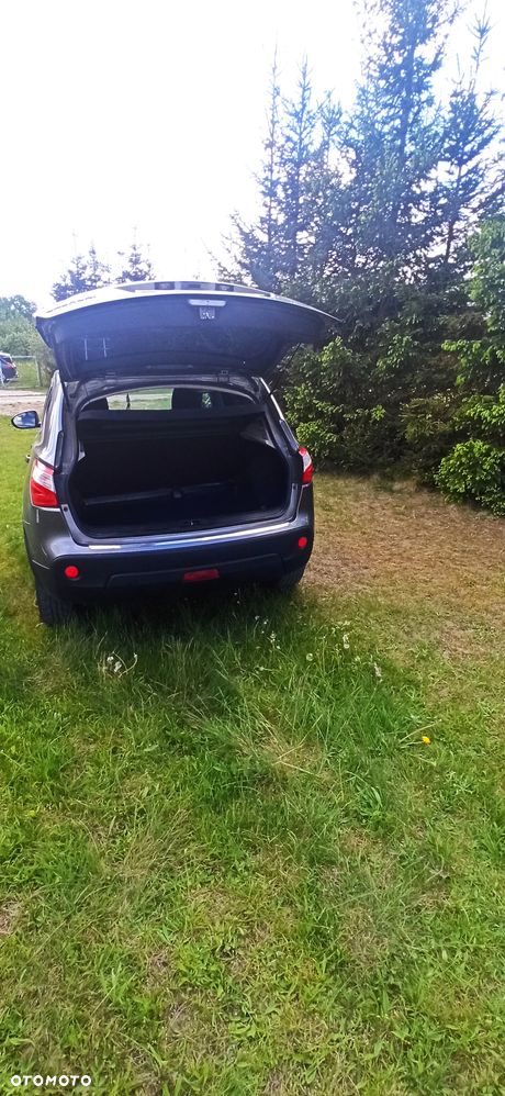 Nissan Qashqai - 11