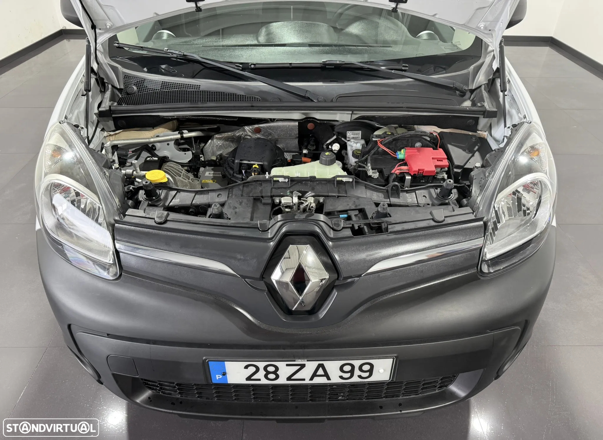 Renault KANGOO EXPRESS Z.E. 33 KW - IVA DEDUTIVÉL - BATERIAS PRÓPRIAS - 42