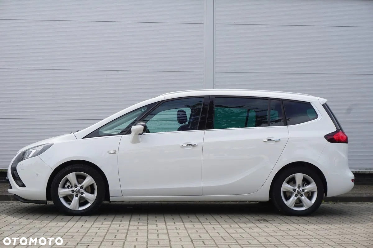 Opel Zafira - 13
