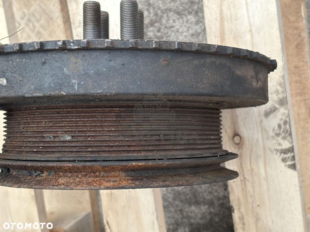 Fendt 700 800 SCR Deutz TCD 6.1 L6 Koło Pasowe CZĘŚCI F836200310020 04290060 - 3