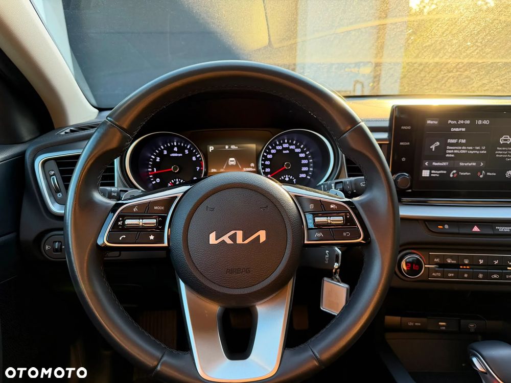 Kia XCeed 1.5 T-GDI Business Line DCT - 10