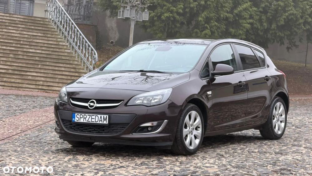 Opel Astra 1.4 Turbo - 23