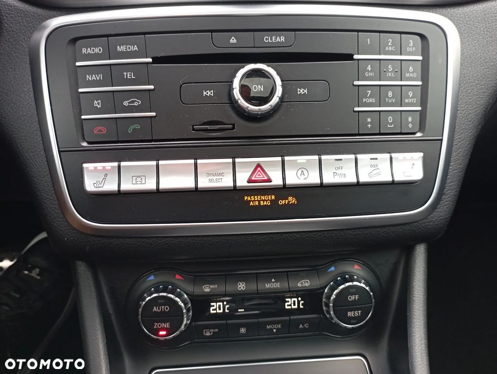 Mercedes-Benz GLA 220 4-Matic AMG Line - 21