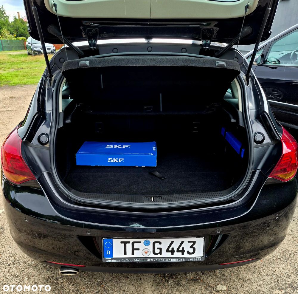 Opel Astra 1.4 Turbo - 31