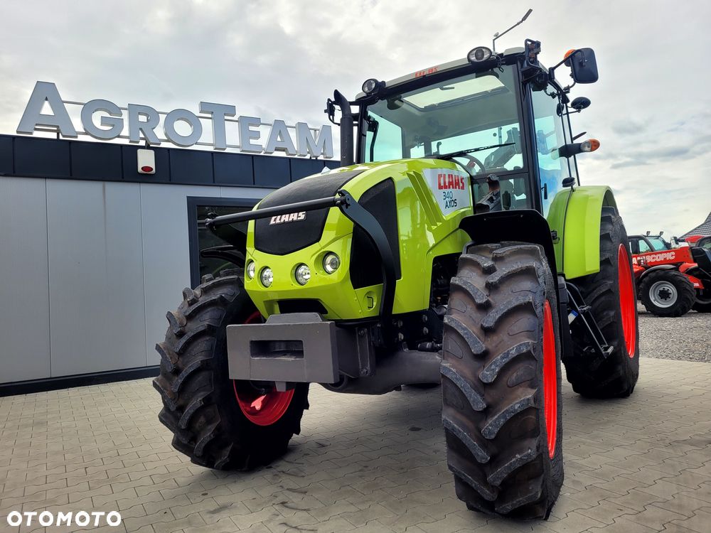 Claas AXOS 340 - 1
