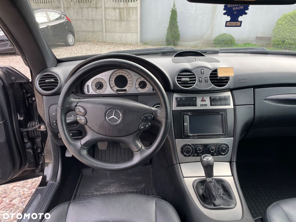 Mercedes-Benz CLK Coupe 200 Kompressor Avantgarde - 12